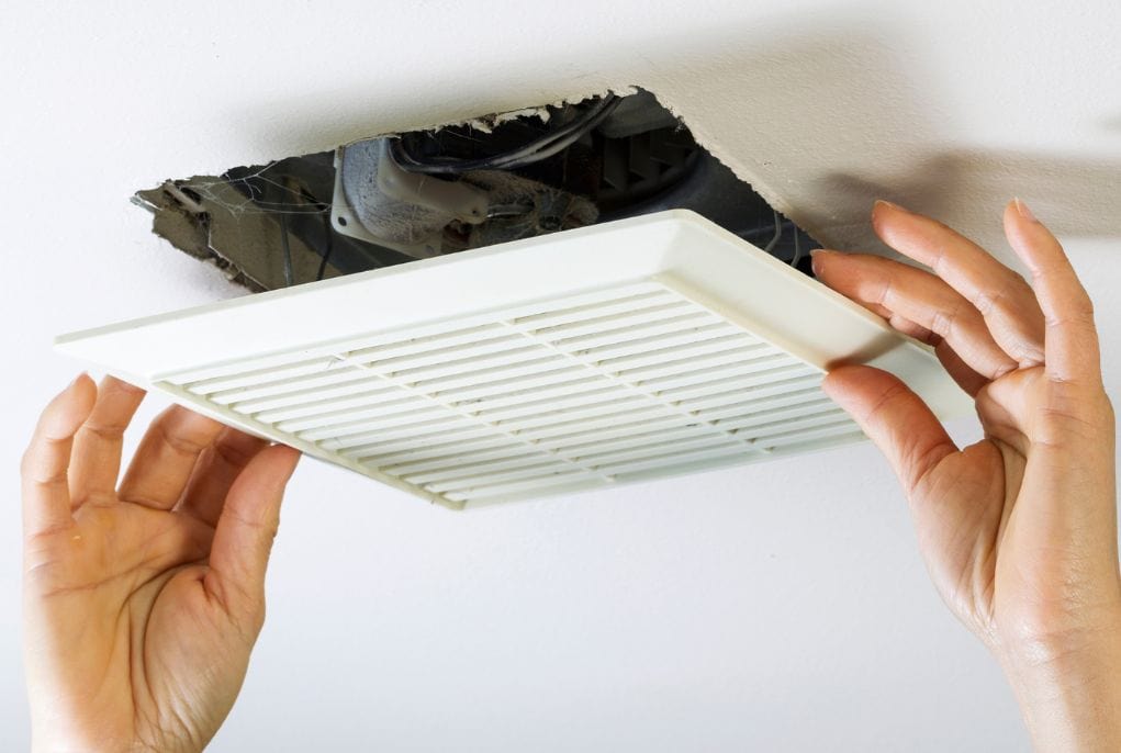 how to clean air vents in home